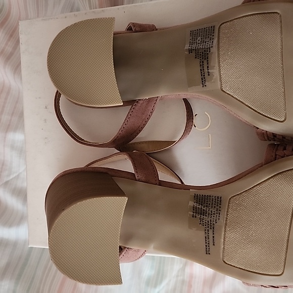 LC Lauren Conrad Heels Size 8 1/2 - Picture 12 of 17